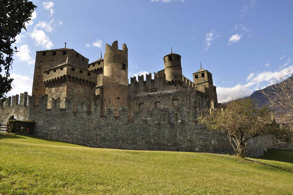 borghiamo_valle_Aosta È iniziato il lungo ciclo di appuntamenti per conoscere e vivere le sei Città del Vino valdostane, grazie a un evento firmato Onav e Città del Vino.