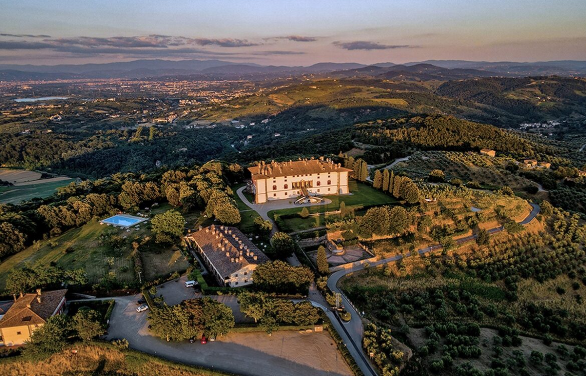 Tenuta di Artimino drone_