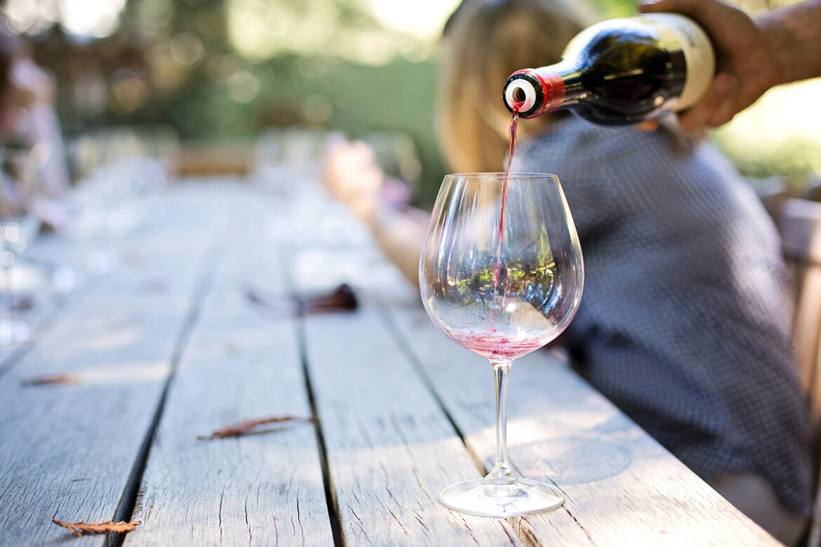 vinonews24_enoturismoAlba2022_coopertina