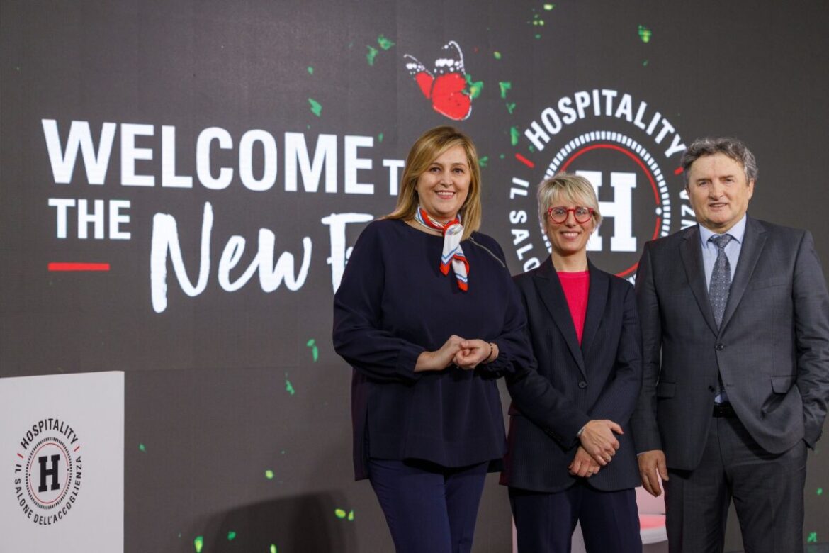 HOSPITALITY 2023_da sx_ Alessandra Albarelli, Giovanna Voltolini, Roberto Pellegrini