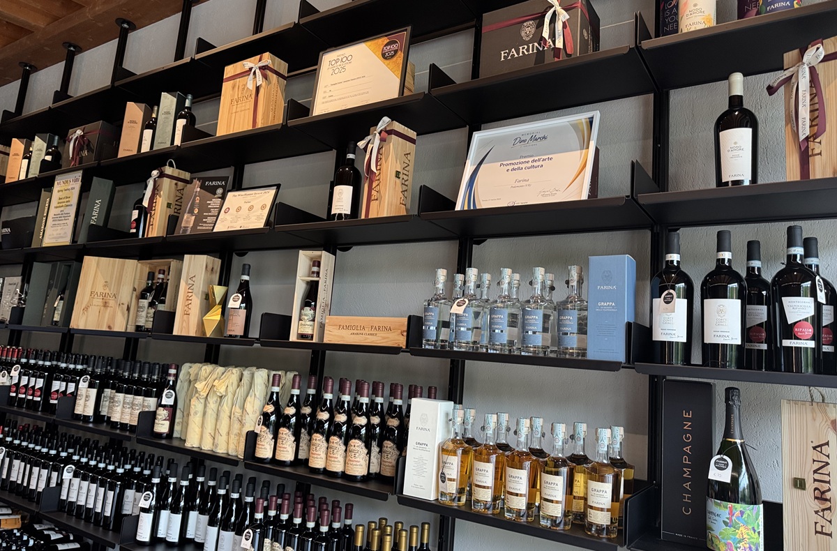 lo shop di Farina WInes
