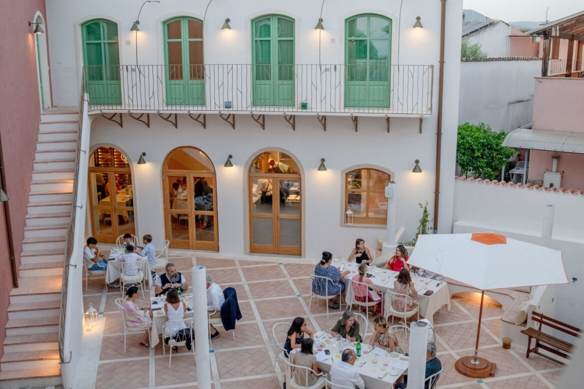 Casa di Nonno, un hotel per Argiolas