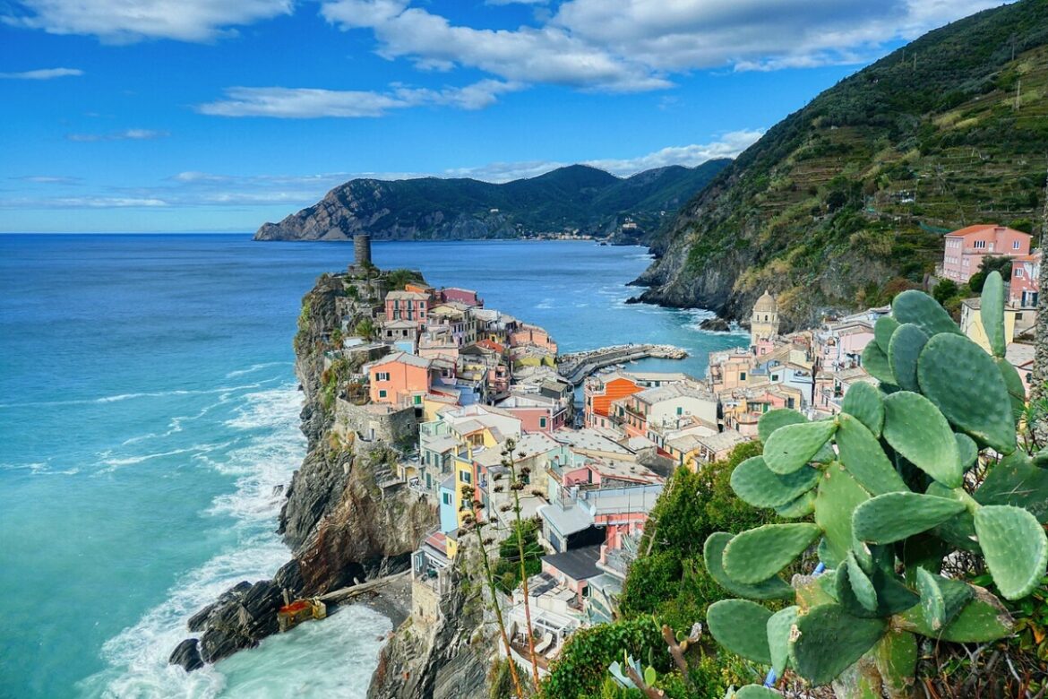 Cinque Terre e Salento, i wine lovers scelgono il mare