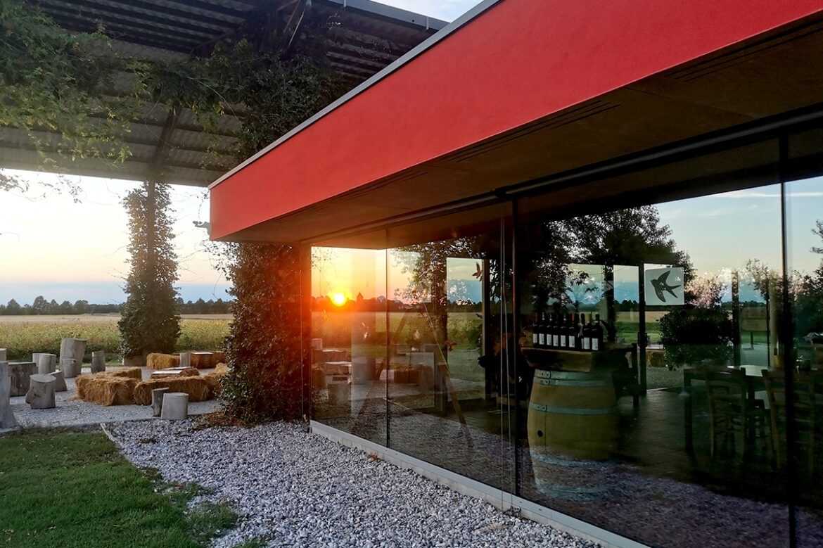 La Frassina, la cantina che accoglie chi arriva in barca